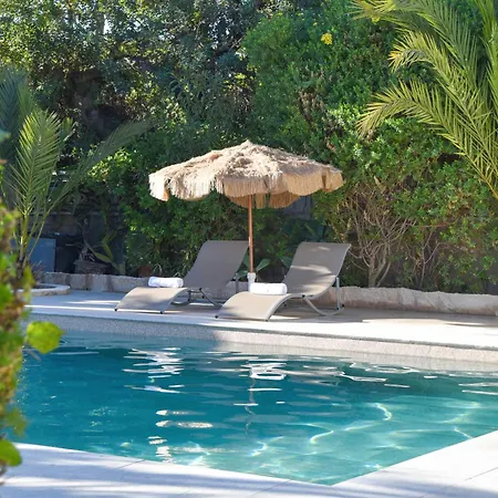 La Font With Pool And Bbq *