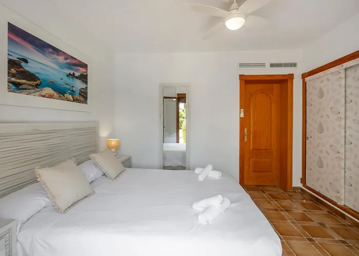 Villa La Font With Pool And Bbq Alicante