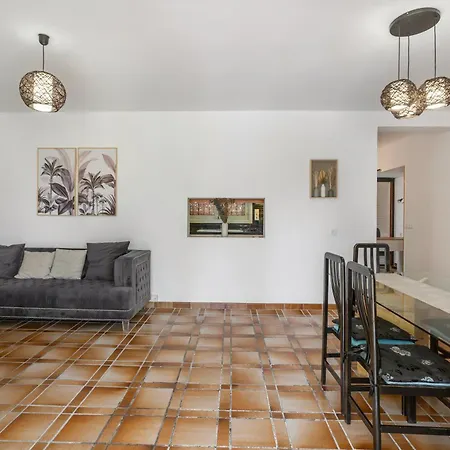 Vila La Font With Pool And Bbq *